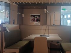 -海底捞火锅(新松江路店)