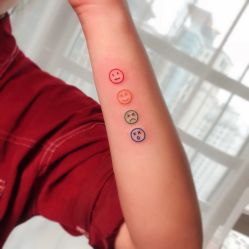 -明星刺青·洗纹身