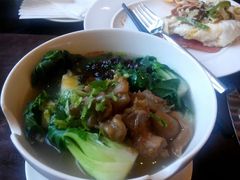 -广州汇华希尔顿逸林酒店