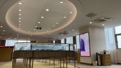 -Zbird钻石小鸟·钻戒婚戒定制高端珠宝私人定制中心