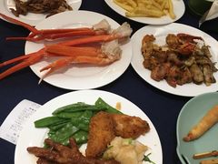 -东方红海鲜百汇(国际大厦店)