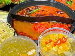 -冯校长老火锅(中联广场店)