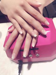 -爱美睫美甲会馆