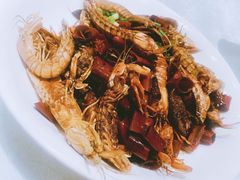 -赶海部落海鲜城(海阳路店)