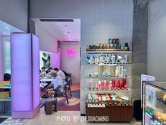 -星巴克(武康路店)