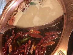 -江湖餐厅–重庆九宫格老火锅