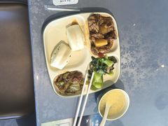 -北京盈之宝宝马&MINI4S店(望京店)
