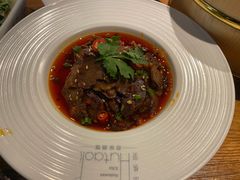 麻辣牛肉-胡桃里音乐酒馆(白云五号T5 MALL店)