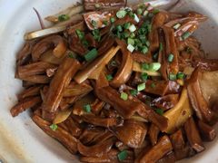 -老牌坊鲁菜名店(宽厚里店)