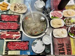 -刘少华贵州小黄牛·鲜牛肉火锅(总店)