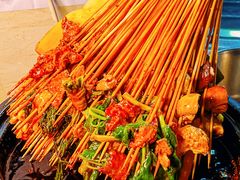 -拈签一笑黄牛肉辣卤串串