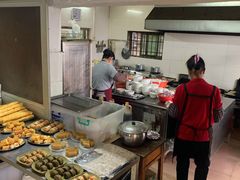 -洲心明记烧肉大粥(总店)