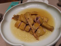 电饭煲焗人参鸡-尚一汤·粤菜海鲜(环球港店)