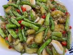 -湖南人家湘菜馆(镇江路店)