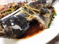 -四川小胡子海鲜(丁村万人海鲜广场店)