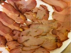 推荐菜：大盘熏肉-李连贵熏肉大饼(宁山中路店)