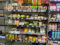 -全家便利店(沪南公路店)