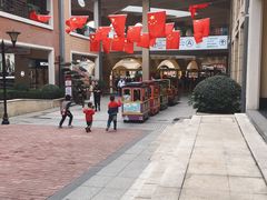 -王府井奥莱临潼小镇(临潼店)