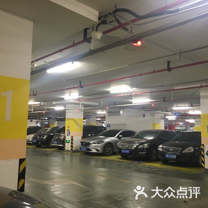环球银泰城停车场图片-北京停车场-大众点评网