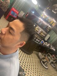 -海文先生国潮烫染男士理发馆