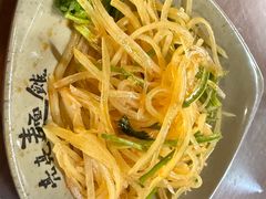 -亮亮面馆(经六路店)