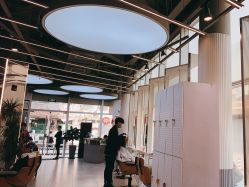 -PE SALON 