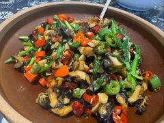 香爆田螺肉-龚师傅土菜馆.地道农家菜(魅力湘西店)