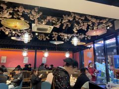 -老街烧烤大排档·地道湖北菜·龙虾馆(汉口火车站店)