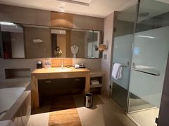 -青岛富力艾美酒店