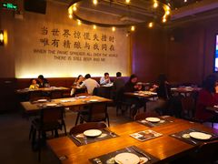 大堂-造精酿餐厅