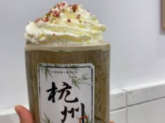 -CoCo都可(湖滨银泰店B区店)