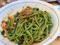 -秦君宝手擀菠菜面(金花路店)
