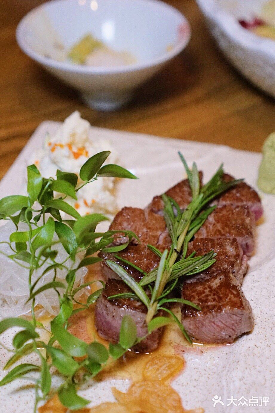 在舌尖味蕾之间 感受阿吾罗的认真🍣