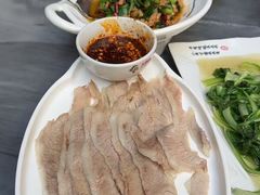 -蔼若春.传承三十年云南菜(金碧公园店)