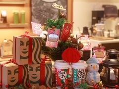 -星巴克臻选(莘庄仲盛店)