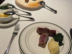 -Wolfgang’s Steakhouse 沃夫冈牛排馆(上海白玉兰广场店)