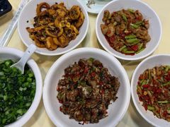 -笨罗卜浏阳菜馆(龙华鹏润达店)