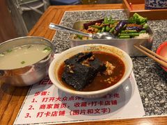 -湘下佬·老长沙吃货铺(酃湖万达店)
