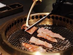 -铭牛烧肉·和牛海鲜自助(高新月牙湖店)