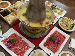 -爱新觉罗福臨火锅馆(万科滑雪场店)