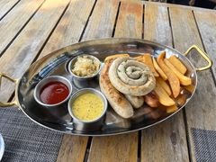 -MONICH牛排融合餐厅(和义大道购物中心店)