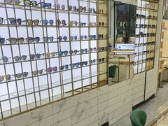 -世纪大明眼镜·林德伯格·蔡司官方授权店(武昌旗舰店)