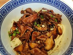 蛤蜊猪肝面-沪西老弄堂面馆(定西路店)