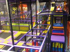 -Tenker Club弹刻极限主题公园 · 蹦床 · 团建 · 生日派对(大关店)