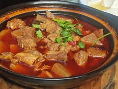 -土砂锅生态山庄·非遗砂锅雅鱼