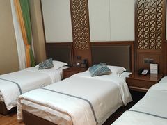 -弘安丽水温泉酒店