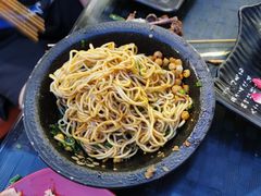 -何师烧烤·香辣蟹·川菜·30年老品牌(太古里旗舰店)