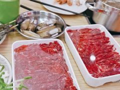 -杨老板·海鲜集市火锅·鲜切牛肉(中防万宝店)