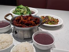 -峨嵋小镇·川菜(正定朗华店)