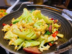 -万重锦·人文川菜馆(骡马市店)